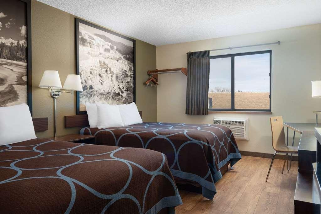 Super 8 By Wyndham Livingston Yellowstone Room photo